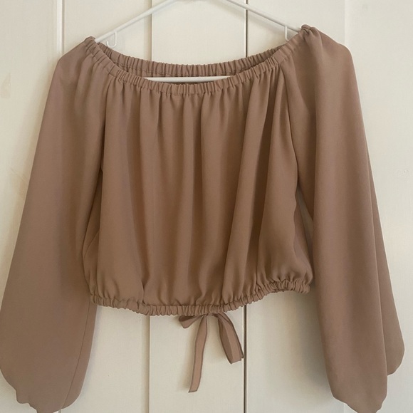 Aritzia Eleanora Blouse Mauve - Picture 3 of 4